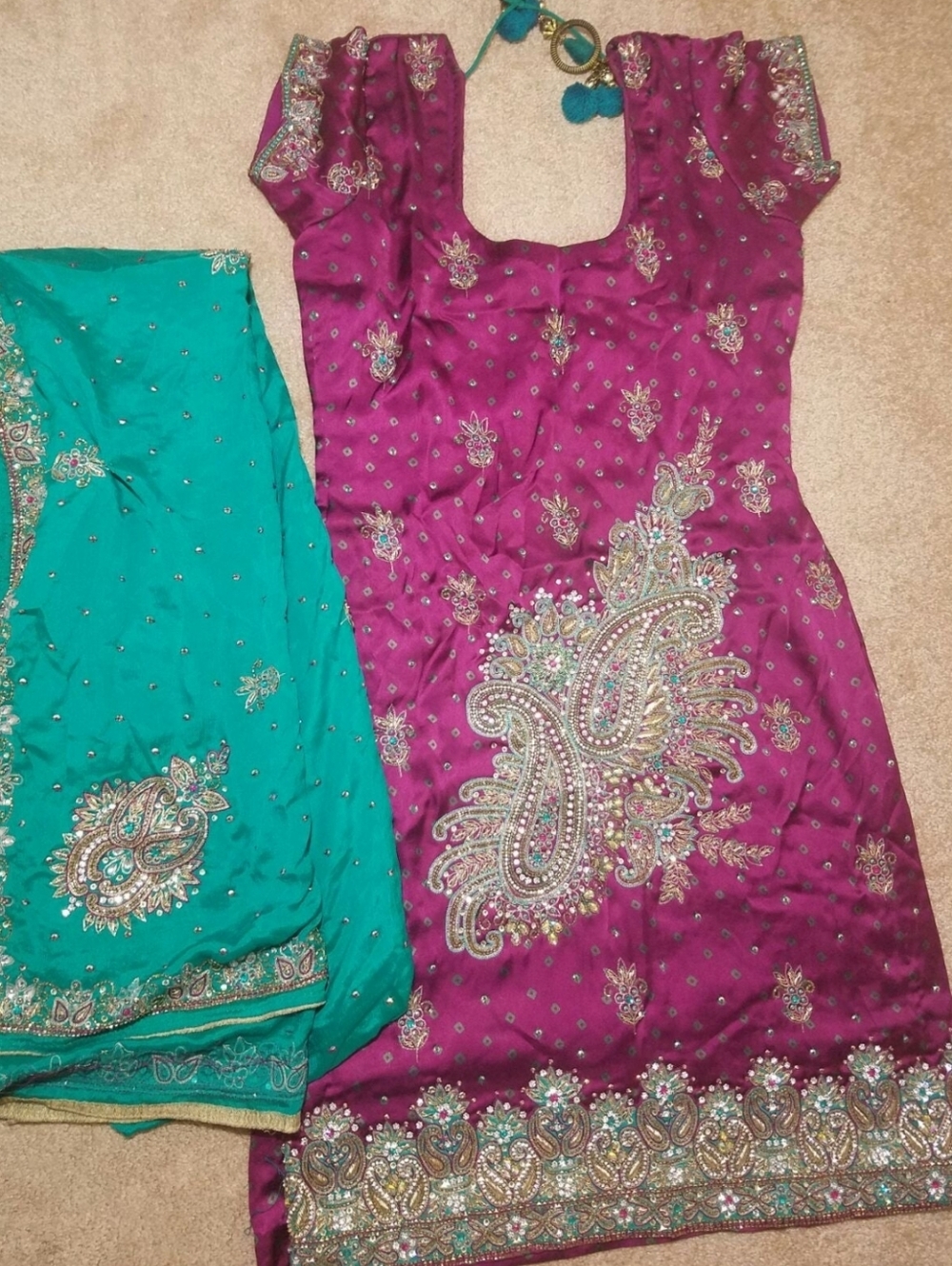 Fuschia and Teal Salwar Kameez - Picture 2 of 5